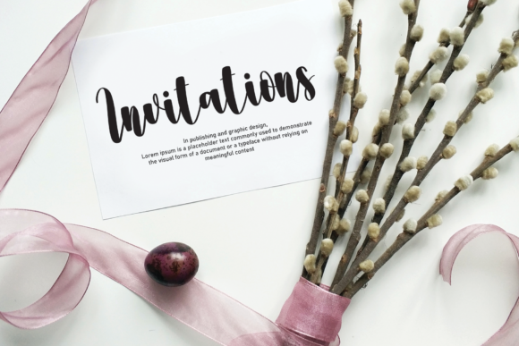 December Font - Preview 1