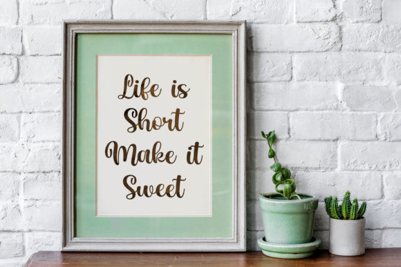 Marlina Garden Font PNG with transparent background - Preview 5