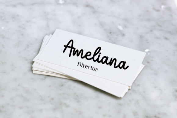 Hello Julia Font - Preview 3