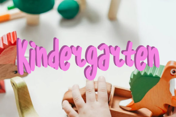 Holiday Season Font - Preview 2