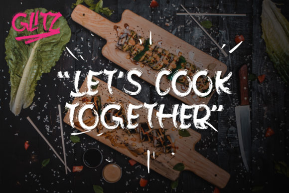 Glitz Font - Preview 1