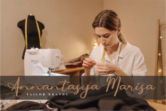 Master Holland Font font preview - 2
