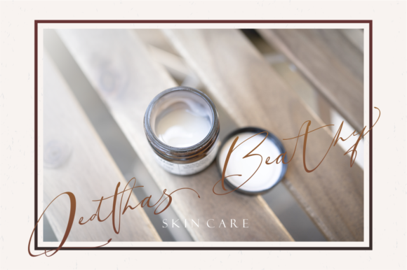 Santhania Font font preview - 5