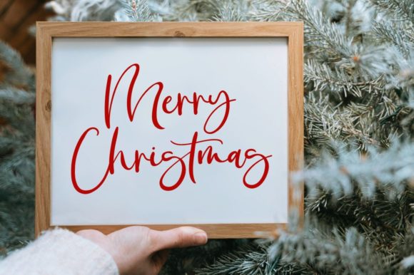 Christmas Greeting Font - Preview 2