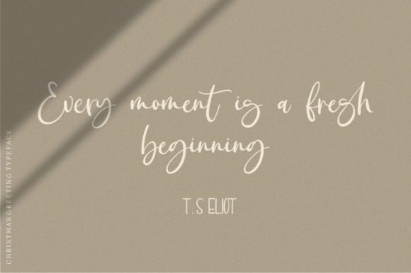 Christmas Greeting Font - Preview 6