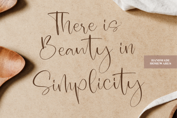 Mantilda Font PNG with transparent background - Preview 3