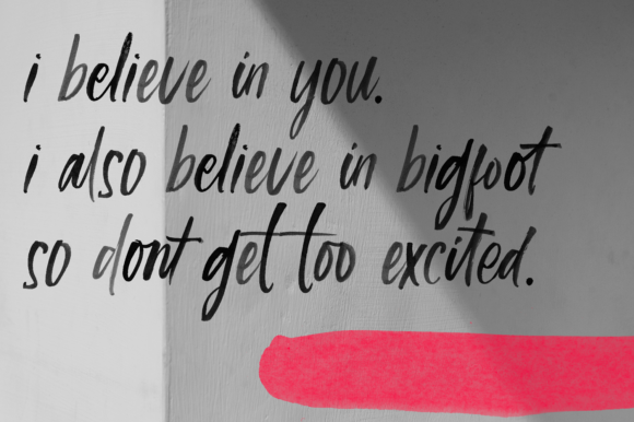 Calisatt Font - Preview 3