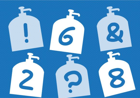 Play Pump Bottle Font PNG with transparent background - Preview 2