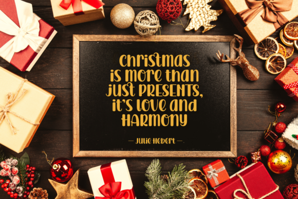 Christmas Month Font - Preview 1