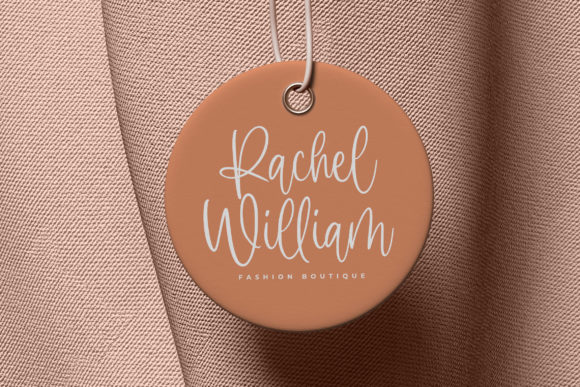Molliena Font font preview - 3