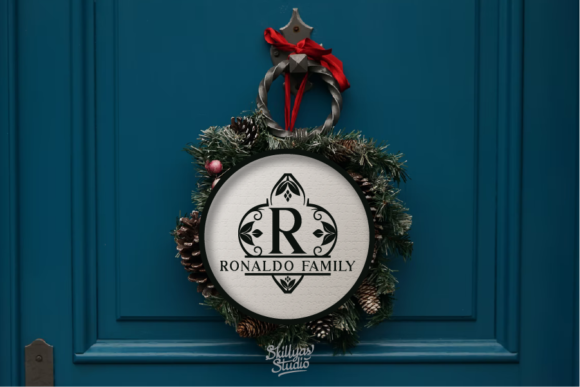 Arabesque Vines Monogram Font - Preview 3