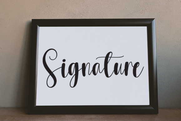 Happy Christmas Font - Preview 4