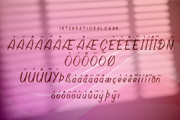 Avellyn's Font - Preview 5