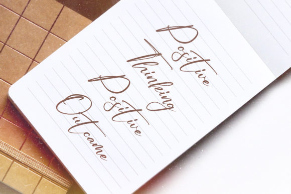 Diary Emillda Font - Preview 3