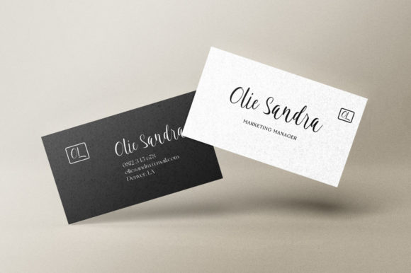Leticia Font font preview - 4