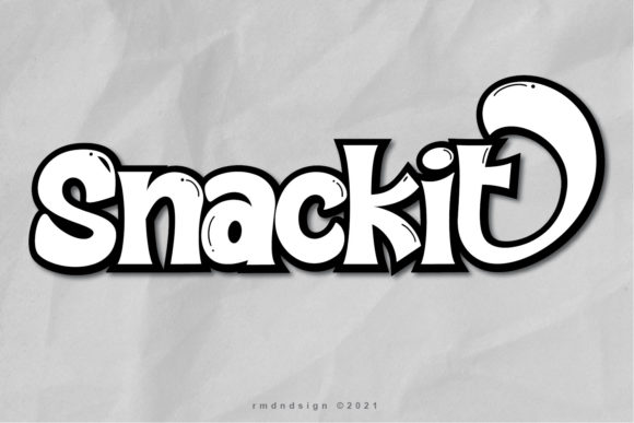 Blacky Font - Preview 1