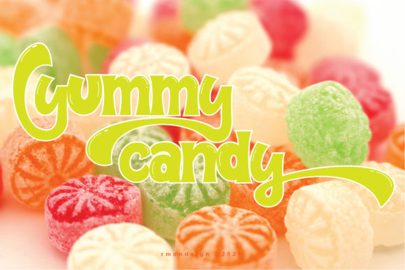 Blacky Font - Preview 4