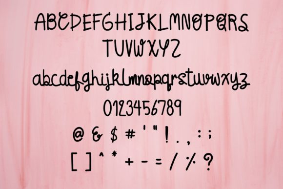 Christmas Ornament Font - Preview 5