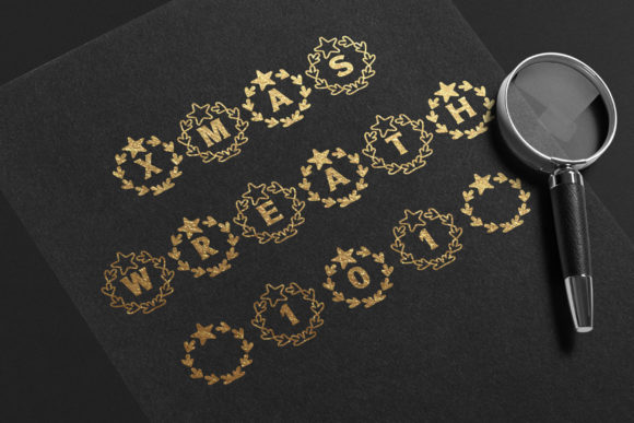 Christmas Wreath Font - Preview 3