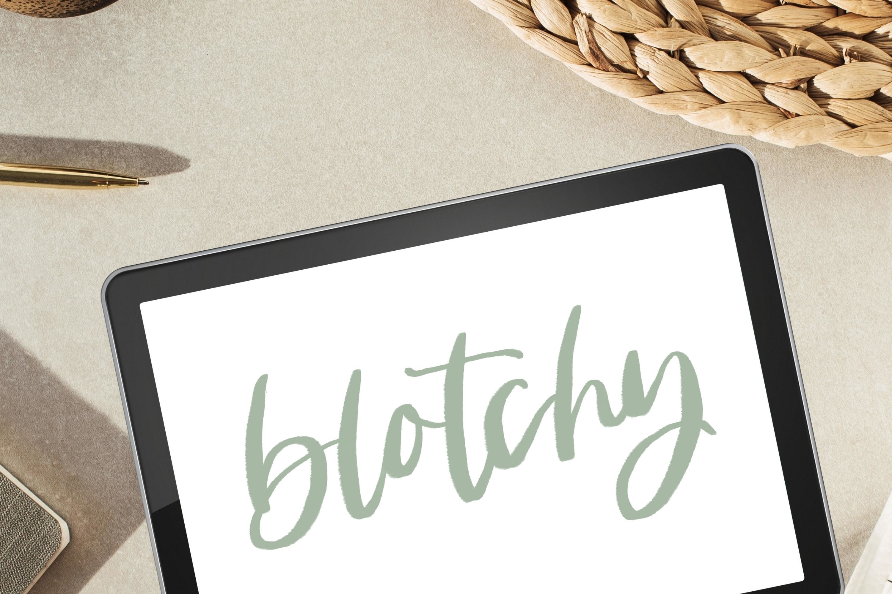 Blotchy Procreate Lettering Brush Graphic by Millie Her Majesty ...