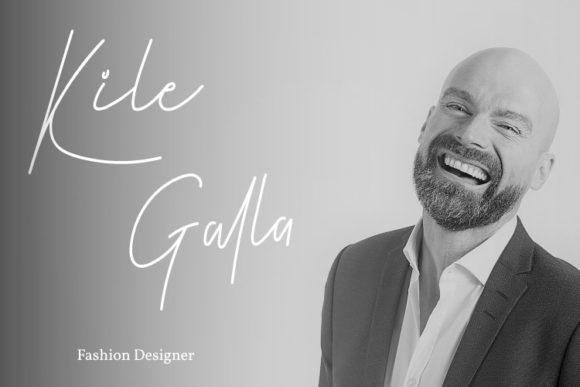 Galla Signature Font - Preview 1
