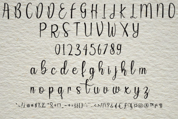Holiday Font - Preview 4