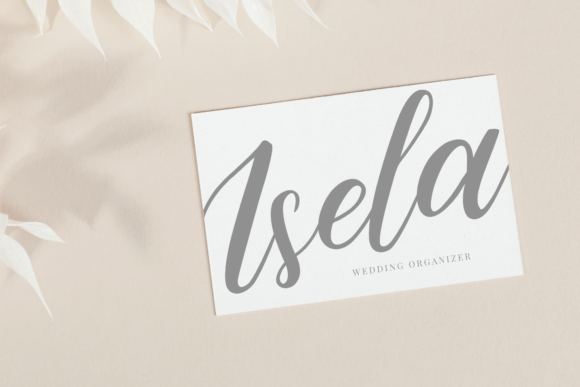 Montella Font PNG with transparent background - Preview 2