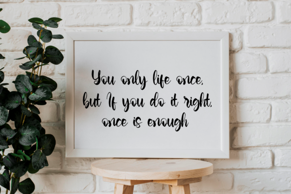Bobbiewish Font - Preview 4
