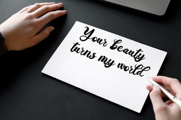 Black Line Font - Preview 1