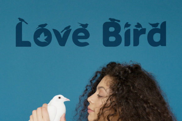 Black Bird Font - Preview 3
