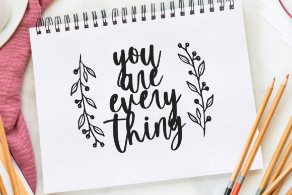 Molly Earth Font PNG with transparent background - Preview 1
