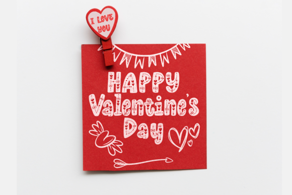 Candy Kisses Valentine Font - Preview 4