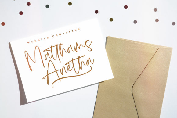 Camilla Mosteland Font - Preview 1