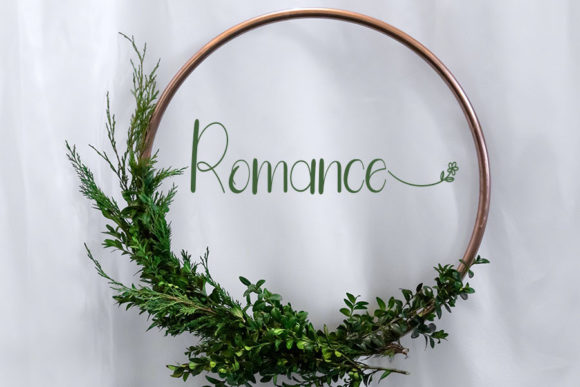 Family Spring Font - Preview 4