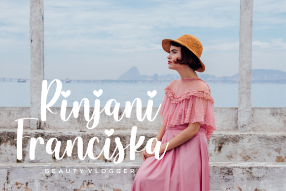 Aprillica Font - Preview 6