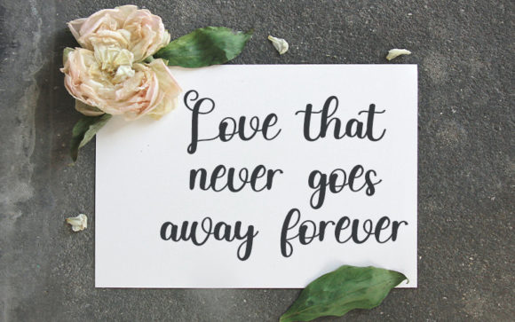 April Font - Preview 3