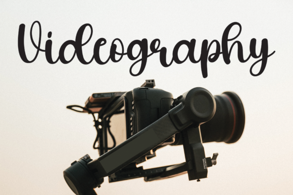 Handheld Font - Preview 5