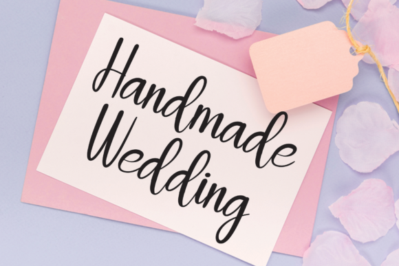 Mellinda Font PNG with transparent background - Preview 1