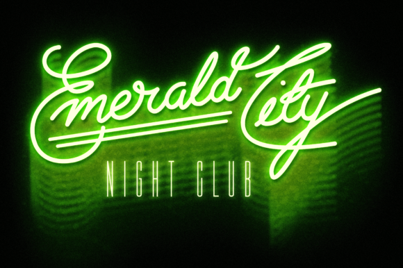 Disco Rendezvous Font - Preview 2