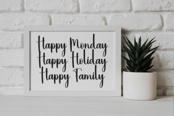 Family Font - Preview 3