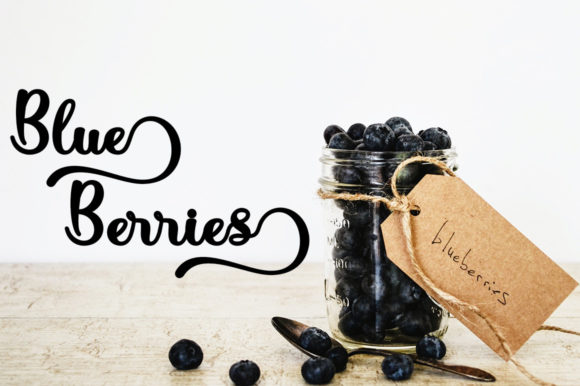 Blue Diamond Font - Preview 6