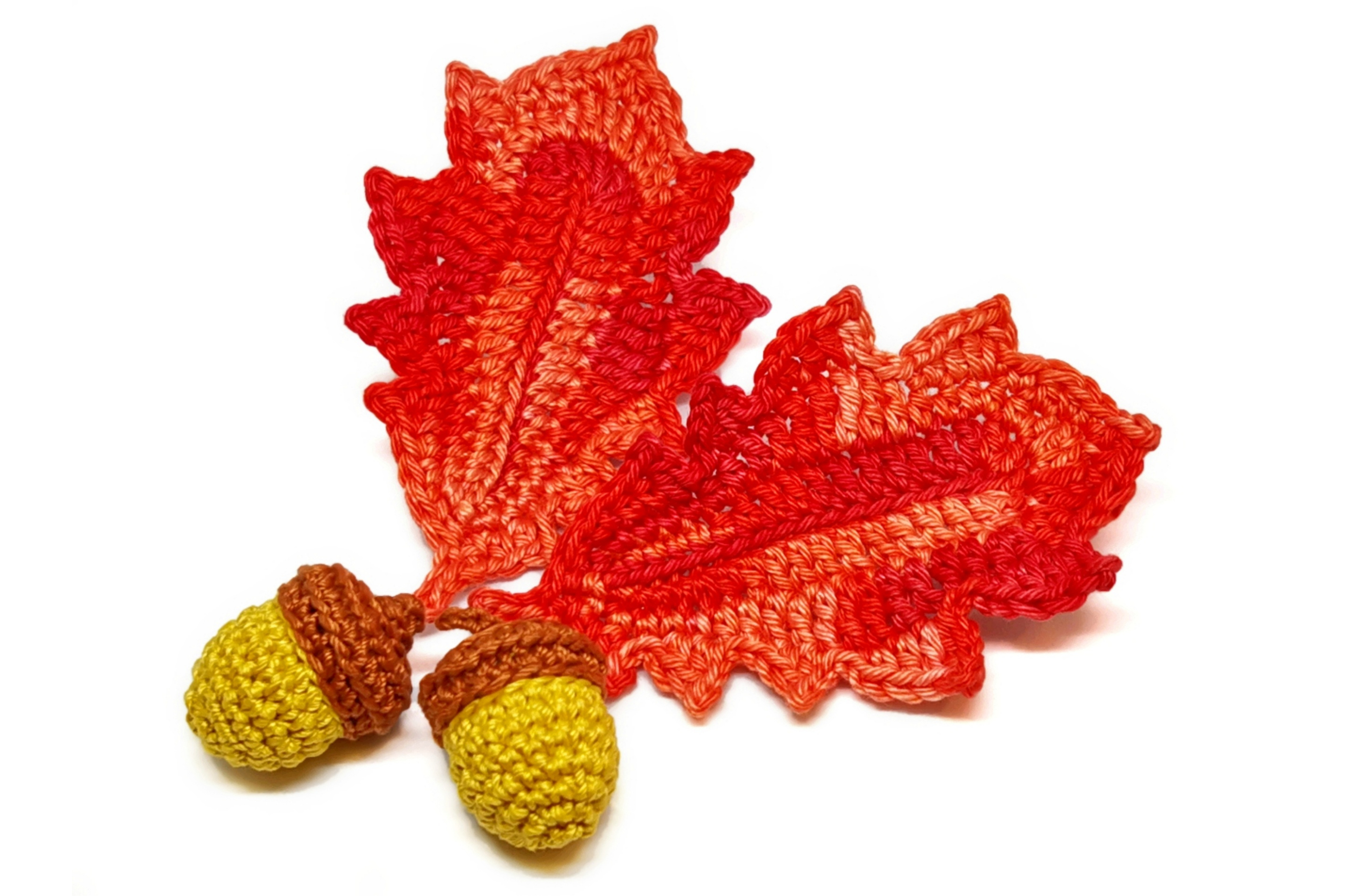 Realistic Red Oak Leaf & Acorn