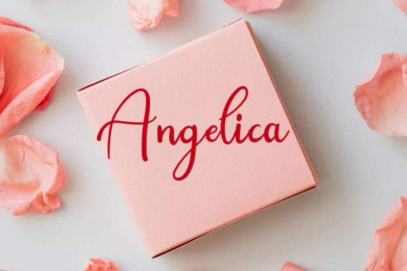 Dellisa Font - Preview 1
