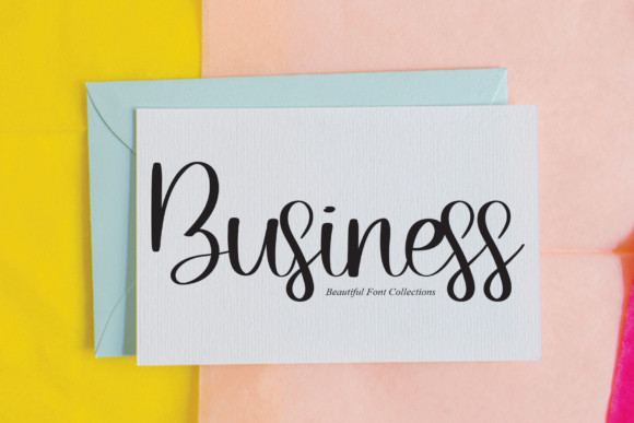 Bumblebee Font - Preview 4