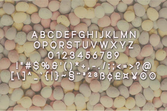 Eggster Font - Preview 1