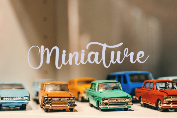 Jamur Font font preview - 3