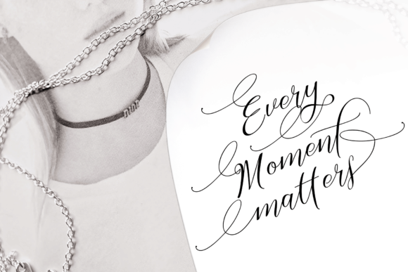 Sinthiya Bella Font PNG with transparent background - Preview 1