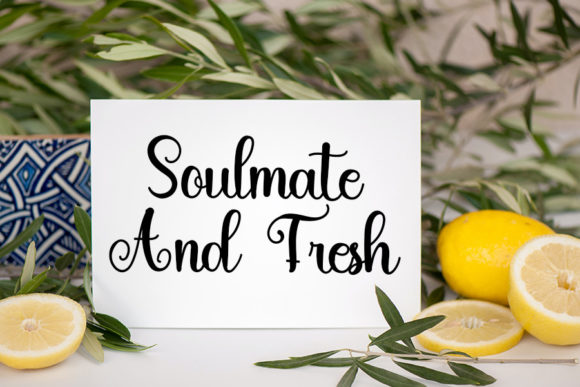 Gabryllia Font - Preview 2
