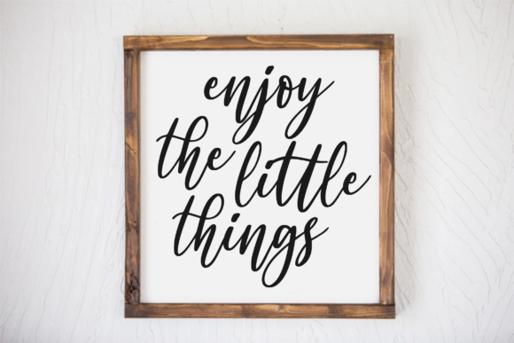 Miramilly Font PNG with transparent background - Preview 3
