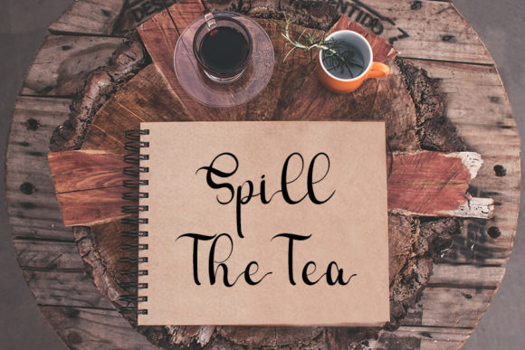 Eyelash Font - Preview 3